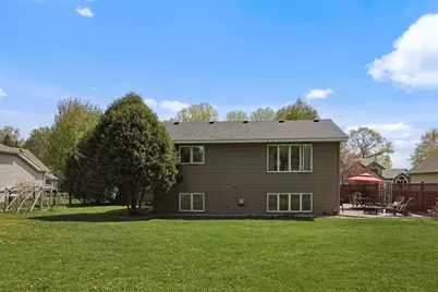1015 Ferndale Street S, Maplewood, MN 55119 - Photo 41
