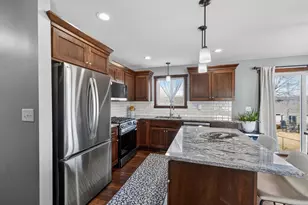 3907 Sunnydale Ln SE, Rochester, MN 55904 - Photo 9