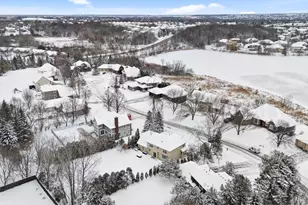 8048 Marsh Creek Alcove, Woodbury, MN 55125 - Photo 57