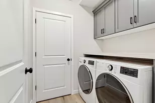 10969 37th St N, Lake Elmo, MN 55042 - Photo 35