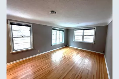 686 Lexington Avenue S, Saint Paul, MN 55116 - Photo 9