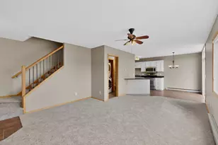 281 Zumbro Dr NW, Rochester, MN 55901 - Photo 11