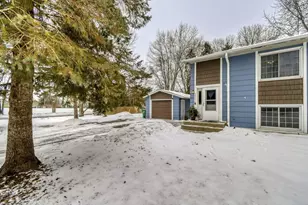 26200 8th St W, Zimmerman, MN 55398 - Photo 17