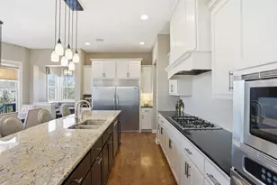 11587 Avery Dr, Inver Grove Heights, MN 55077 - Photo 17