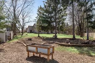 4841 Safari Ct N, Eagan, MN 55122 - Photo 51