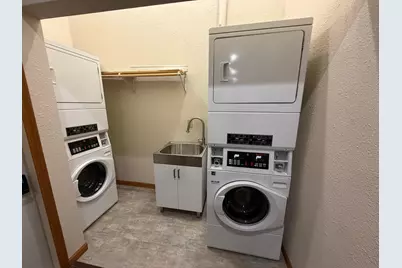 542 Benson Avenue SW #208ensuite, Willmar, MN 56201 - Photo 11