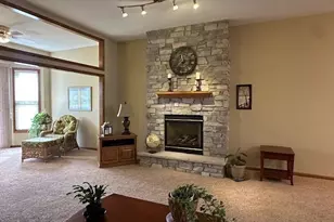15031 Derby Cir, Rosemount, MN 55068 - Photo 5