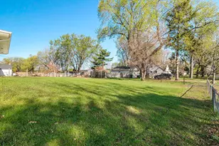 9242 Queen Ave S, Bloomington, MN 55431 - Photo 33