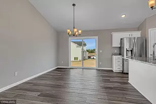 4719 6th St NE, Saint Cloud, MN 56304 - Photo 7