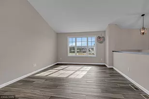 4719 6th St NE, Saint Cloud, MN 56304 - Photo 9