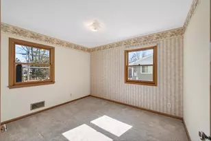 3810 McKnight Rd N, White Bear Lake, MN 55110 - Photo 15