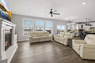 8457 Krey Lk Ct, Victoria, MN 55386 - Photo 5