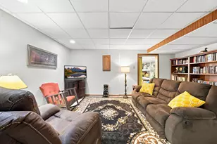 48937 N Shore Rd, Waterville, MN 56096 - Photo 43