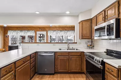 48937 N Shore Road, Waterville, MN 56096 - Photo 15