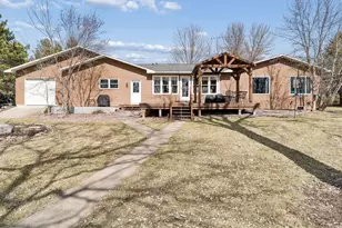 48937 N Shore Rd, Waterville, MN 56096 - Photo 3