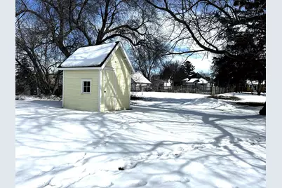 223 Walker Avenue S, New York Mills, MN 56567 - Photo 3