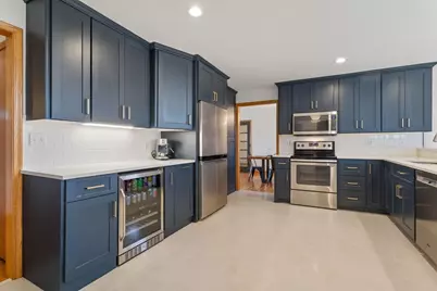 5009 W 56th Street, Edina, MN 55436 - Photo 5