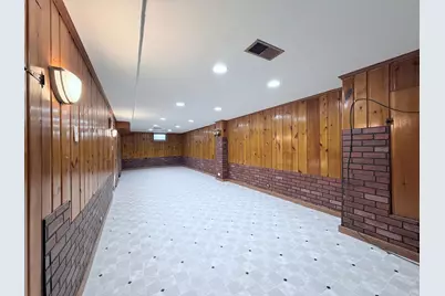 1569 Montana Avenue E, Saint Paul, MN 55106 - Photo 13