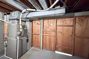 1569 Montana Ave E, Saint Paul, MN 55106 - Photo 11