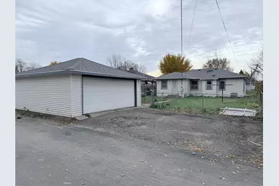 1569 Montana Avenue E, Saint Paul, MN 55106 - Photo 15