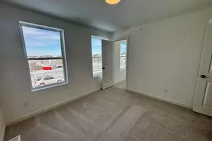 4759 Airlake Dr, Woodbury, MN 55129 - Photo 7