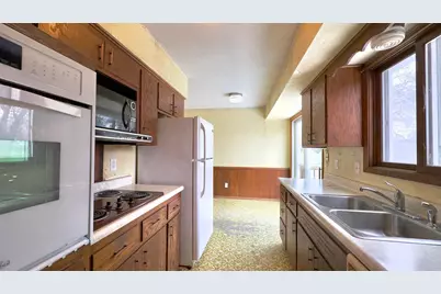 849 81st Avenue NE, Spring Lake Park, MN 55432 - Photo 11