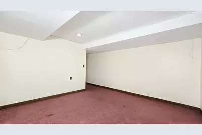 1894 Maryknoll Avenue N, Maplewood, MN 55109 - Photo 25