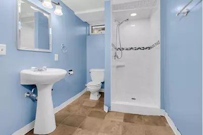 1894 Maryknoll Avenue N, Maplewood, MN 55109 - Photo 27