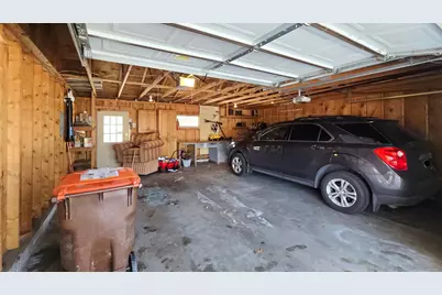 1894 Maryknoll Avenue N, Maplewood, MN 55109 - Photo 39