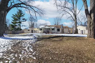 1894 Maryknoll Ave N, Maplewood, MN 55109 - Photo 31