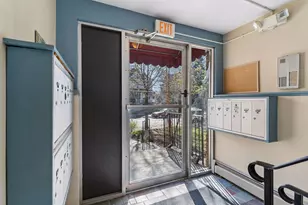 2212 Aldrich Ave S, Minneapolis, MN 55405 - Photo 15