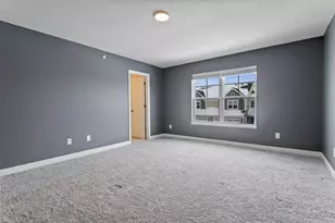 10734 Wiles Wy, Woodbury, MN 55129 - Photo 9