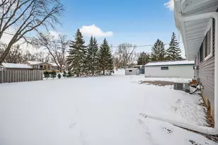 9244 Zinnia Ln N, Maple Grove, MN 55369 - Photo 29