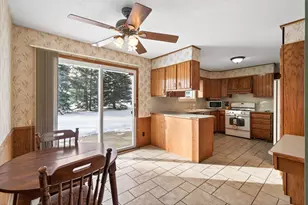 9244 Zinnia Ln N, Maple Grove, MN 55369 - Photo 9