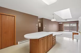 831 Cedar Ct, New Richmond, WI 54017 - Photo 9