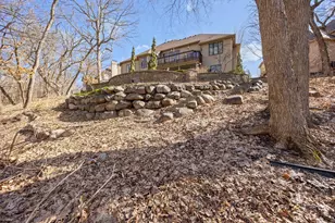 7811 128th St W, Apple Valley, MN 55124 - Photo 85