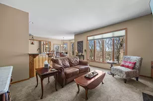 7811 128th St W, Apple Valley, MN 55124 - Photo 33