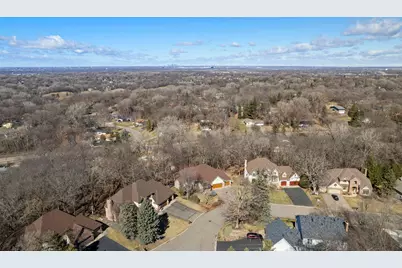 7811 128th Street W, Apple Valley, MN 55124 - Photo 3