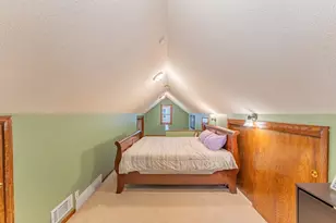 900 Hoyt Ave W, Saint Paul, MN 55117 - Photo 37