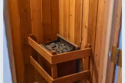 900 Hoyt Avenue W, Saint Paul, MN 55117 - Photo 43