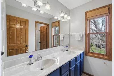 16332 Mayfield Drive, Eden Prairie, MN 55347 - Photo 27