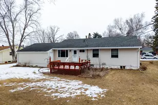 1216 Somerset Rd, Fergus Falls, MN 56537 - Photo 5