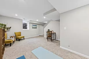 996 Cleveland Ave S, Saint Paul, MN 55116 - Photo 25