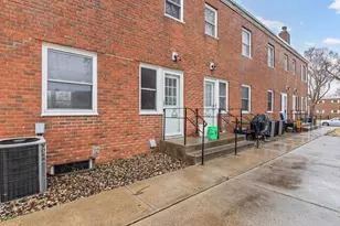 996 Cleveland Ave S, Saint Paul, MN 55116 - Photo 27