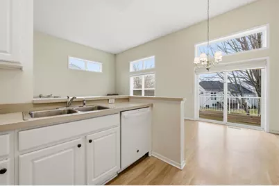 2861 Century Trail, Chanhassen, MN 55317 - Photo 5