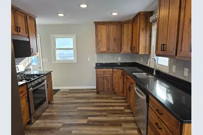 421 West Avenue, Detroit Lakes, MN 56501 - Photo 3