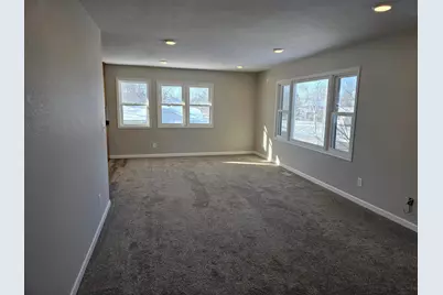 421 West Avenue, Detroit Lakes, MN 56501 - Photo 7