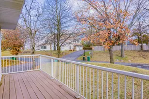 7922 Timber Lake Dr, Eden Prairie, MN 55347 - Photo 43