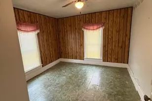 812 11th Ave, Clarkfield, MN 56223 - Photo 7