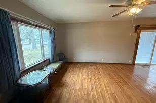 812 11th Ave, Clarkfield, MN 56223 - Photo 5